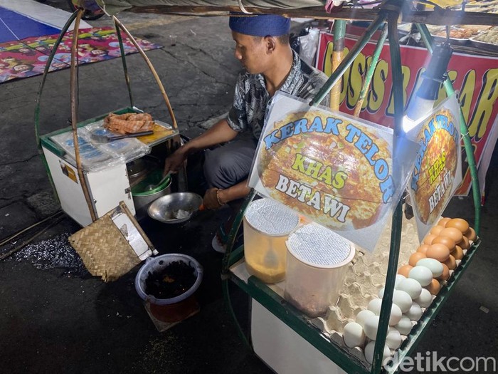 Kulineran Murah di Kota Tua Jakarta, Ada Kerak Telor hingga Bakso Mercon Kulineran Murah di Kota Tua Jakarta, Ada Kerak Telor hingga Bakso Mercon