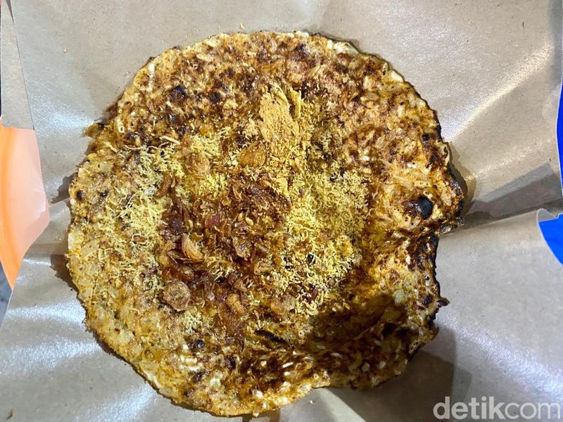 Kuliner murah di Kota Tua Jakarta, mulai dari kerak telor hingga bakso