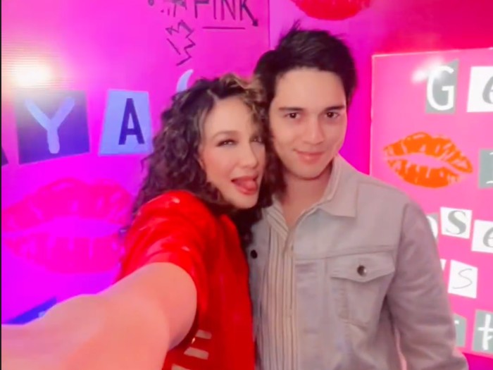 Luna Maya di ultah Anya Geraldine