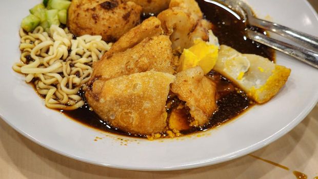 Pempek peringkat 13 makanan terenak di dunia versi TasteAtlas