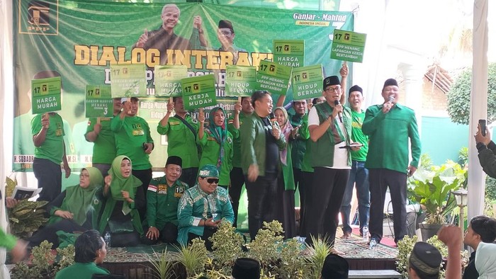 Sandiaga Uno melakukan kampanye di Kota Serang