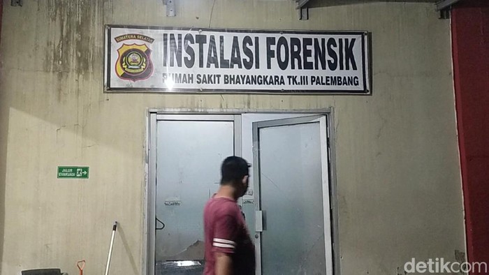 Suasana di Instalasi Forensik RS Bhayangkara Palembang