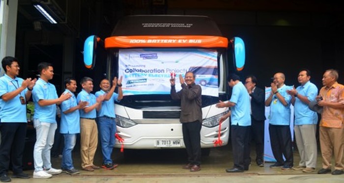 UI Gandeng Industri Konversi Bus Diesel Jadi Bus Listrik