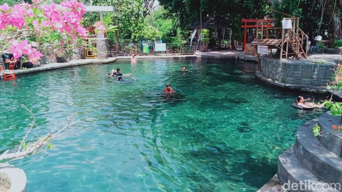 Umbul Besuki di Desa Ponggok, Kecamatan Polanharjo, Klaten, Sabtu (16/12/2023).