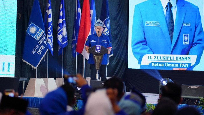 Zulhas di Pekanbaru