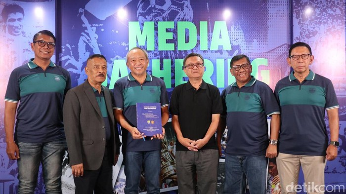 Glenn Sugita dan Prof Kunto.