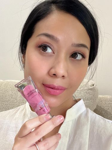 Lipstik Objek Liquid dari Muzigae Mansion