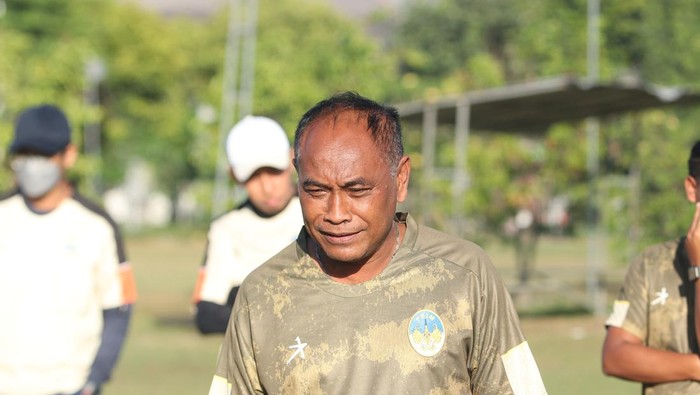 Pelatih PSIM Kas Hartadi. Foto diunggah Minggu (17/12/2023).