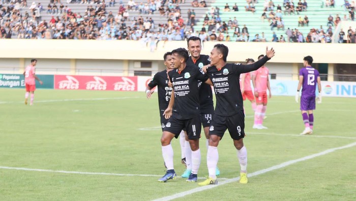 Persipa Pati meraih kemenangan 1-3 melawan Persela Lamongan di Stadion Tuban Sport Center Tuban, Minggu (17/12/2023).