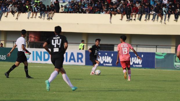Persipa Pati meraih kemenangan 1-3 melawan Persela Lamongan di Stadion Tuban Sport Center Tuban, Minggu (17/12/2023).