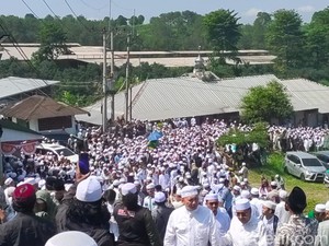 Kenangan Mendalam Habib Rizieq Melepas Kepergian Istri