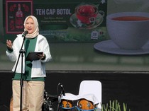 Senam dan Jalan Sehat Emak-emak Jaksel