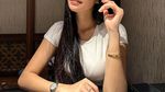 Pose Keren Susan Sameh saat Nikmati Dessert