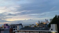 Pemandangan dari hotel di Pattaya.