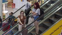 Badan Pusat Statistik Kota Batam merilis kunjungan wisatawan mancanegara ke daerah tersebut sepanjang Oktober 2023 didominasi wisatawan dari Singapura sebanyak 44.789 kunjungan kemudian India 2.906 kunjungan, China sebanyak 2.083 kunjungan dan Philipina sebanyak 1.656 kunjungan.