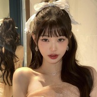 8. Wonyoung IVE menjadi perbincangan hangat selama bulan Desember 2023. Dia disibukkan dengan jadwal solonya sebagai MC acara Asia Artist Awards 2023 di Filipina dan Music Bank Global Festival 2023. Foto: Instagram