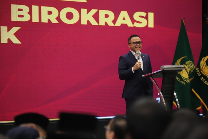Azwar Anas