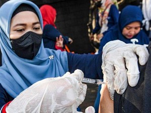 Mengapa COVID Masih Membuat Orang-orang Tumbang ?