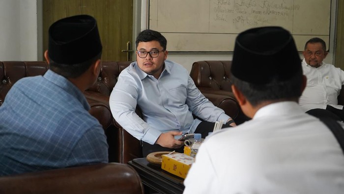 Bupati Kediri Mas Dhito