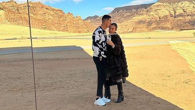 7 Gaya Georgina Rodriguez dan Ronaldo di AlUla, Kota yang Dihindari Nabi