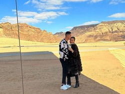 7 Gaya Georgina Rodriguez dan Ronaldo di AlUla, Kota yang Dihindari Nabi
