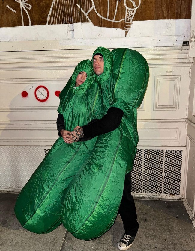 Saat jadi bintang tamu di acara Jennifer Hudson Show, Demi mengungkapkan kebahagiaannya telah bertemu dengan musisi bernama lengkap Jordan Lutes itu. Foto: Instagram/@ddlovato @jutesmusic