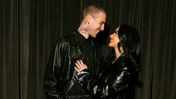 Demi Lovato dan Jutes tunangan.