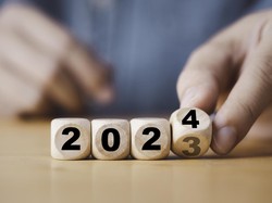 10 Ide Acara Malam Tahun Baru 2024 yang Seru