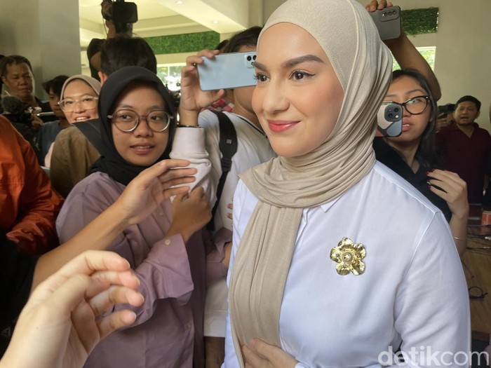 irish bella akhirnya muncul