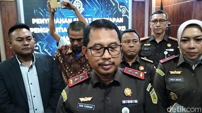 Kajati Banten Serahkan SKP2 ke Pria yang Bunuh Pencuri Kambing