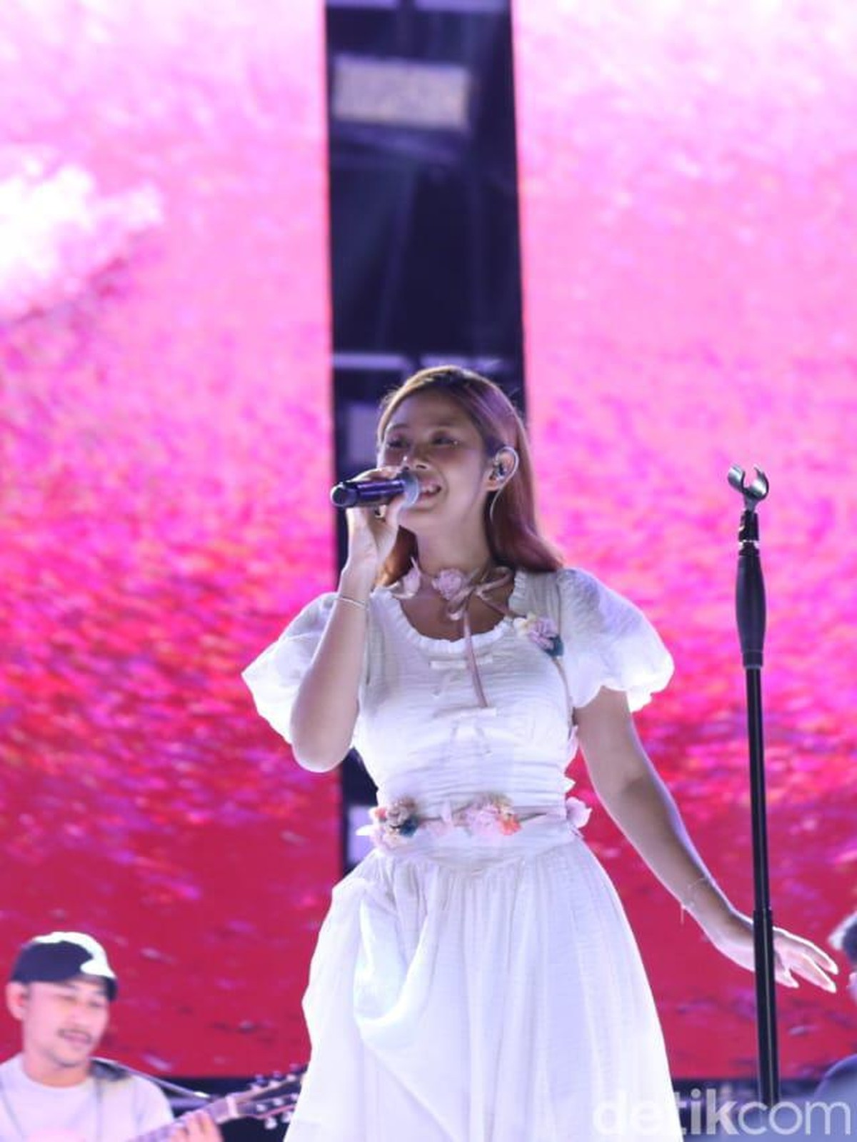 Catat Nih! Jadwal Pensi Februari 2026, Ada Nadin Amizah dan Barasuara Loh