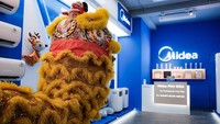 Midea Proshop ini sebagai Strategi Midea untuk lebih dekat dengan konsumen dan menyediakan lini product terbaru dan layanan purna jual yang lebih maksimal.