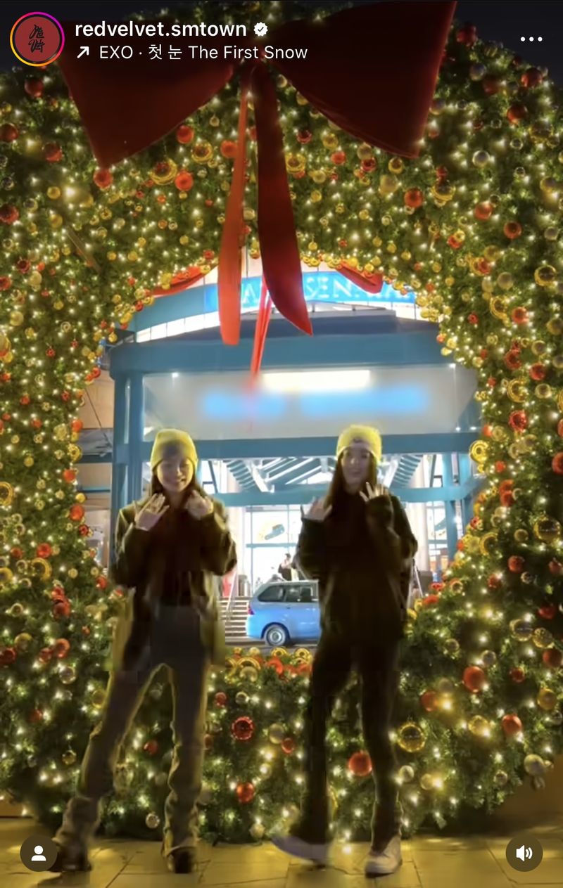 Momen Melokal Red Velvet, TikTokan di Plaza Senayan - Ngopi di SCBD