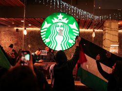 Marak Aksi Boikot, Penjualan Starbucks Tetap Moncer di Awal 2024