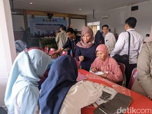 Warga Sayung Demak Pilih Uruk Tambak Demi Uang Ganti Rugi Tol Setara NJOP