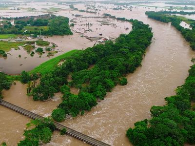 Potret Udara Saat Banjir Menerjang Queensland Australia