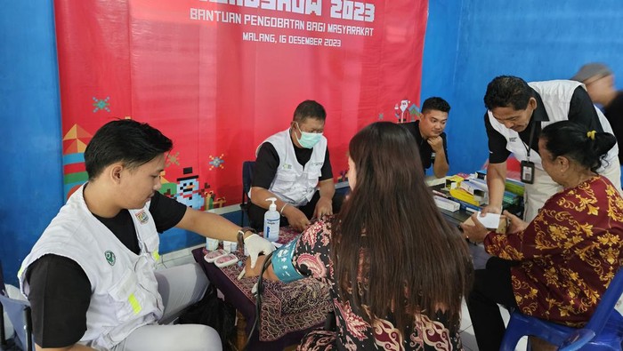 Pengobatan Gratis dan Pemberian Nutrisi Balita di Malang Sambut Nataru