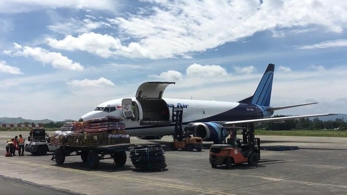 Pesawat kargo milik maskapai Trigana Air tujuan Bandara Wamena, Kabupaten Jayawijaya, Papua Pegunungan gagal take off atau lepas landas di Bandara Sentani, Jayapura, Papua.