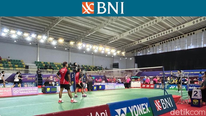 Pulung Ramadhan/Rinjani Kwinnara Nastine (Jawa Tengah) vs Gilang Krisandi/Widyatna Artika (Jawa Timur), BNI Kejurnas PBSI 2023, Sirnas