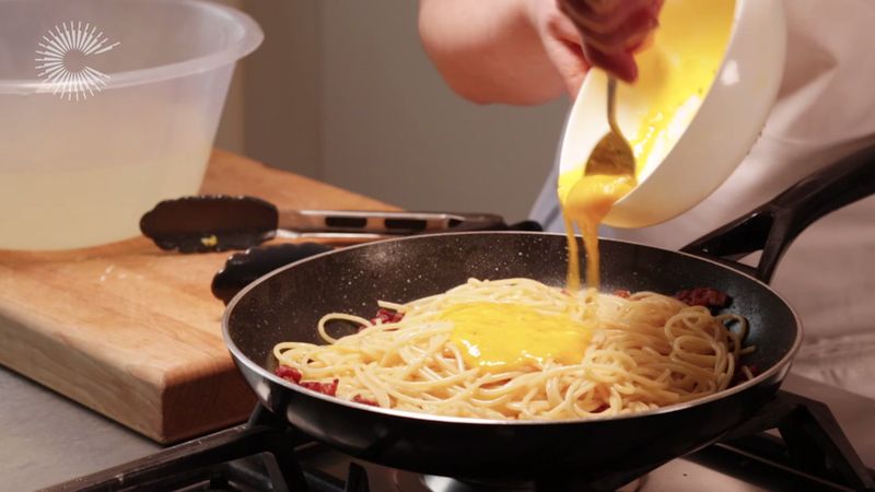 Restoran Italia Ini Rilis Menu Pasta Carbonara Atas Permintaan Pengunjung