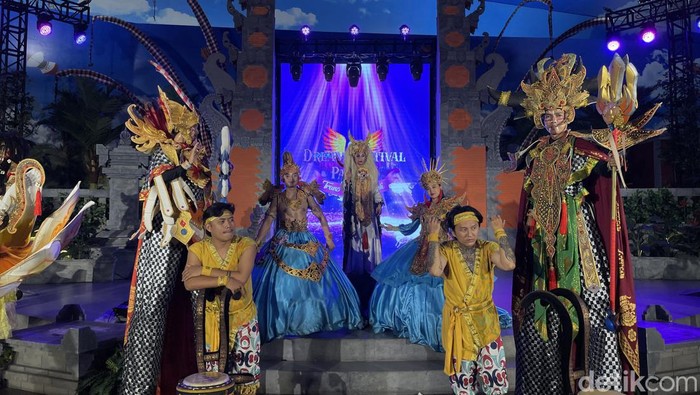 Show di Trans Studio Bali