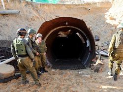 Intip Terowongan Hamas Terbesar di Gaza