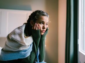 5 Zodiak yang Suka Mengeluh, Aries dan Cancer Sambat Terus