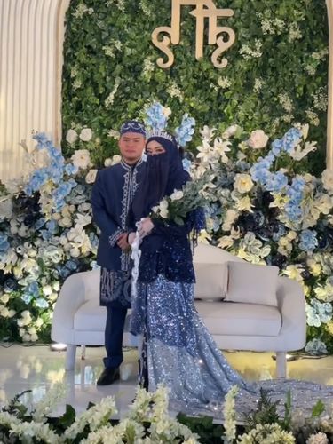 Acara pernikahan Qurrotu Aini Rahman, S.Psi dan Muhammad Faisal Ramadhan, S.T.