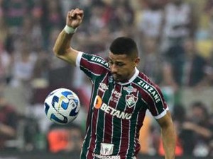Pemain Brasil Incaran MU Punya Mimpi Main di Premier League