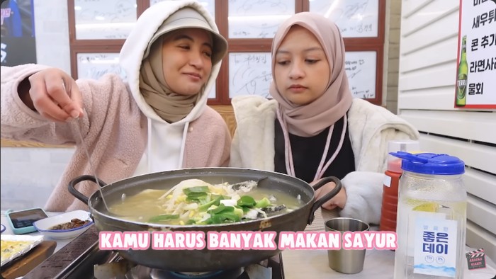 Arafah Halda Arafah dan Halda kulineran di Korea