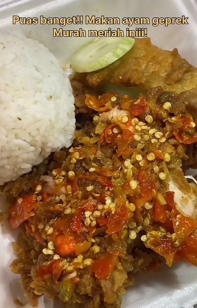 Ayam geprek viral di Jakarta