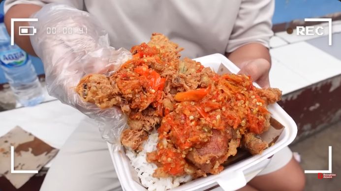 Ayam geprek viral di Jakarta