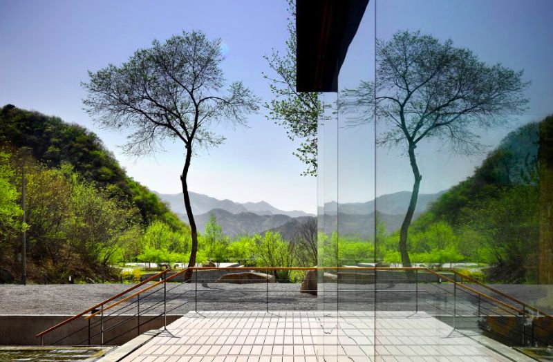 Commune by the Great Wall