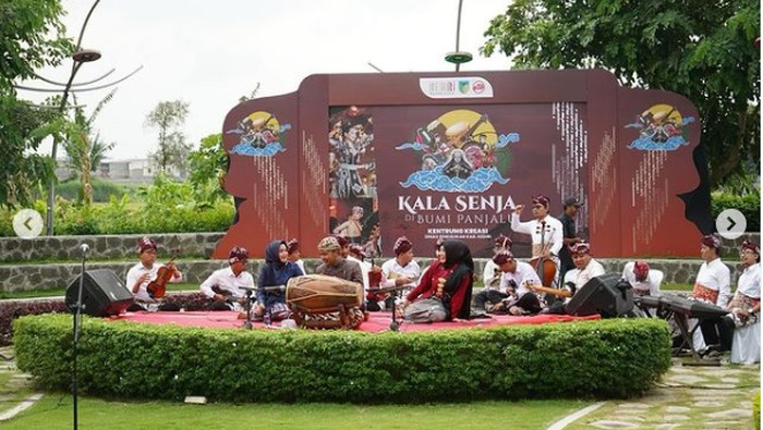 Dinaskominfo Kabupaten Kediri
